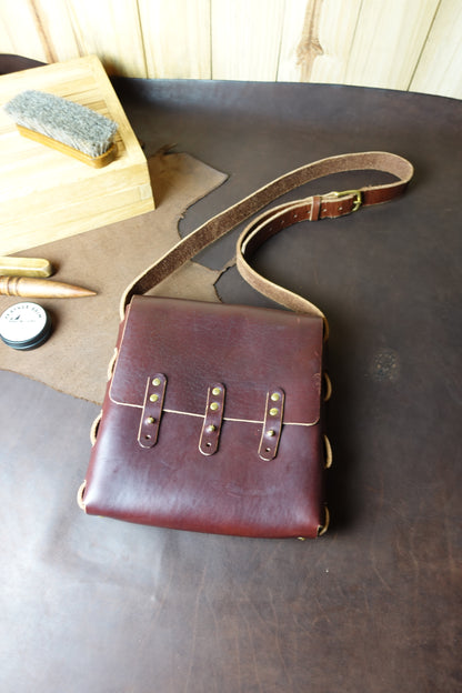Minimalist Crossbody Satchel