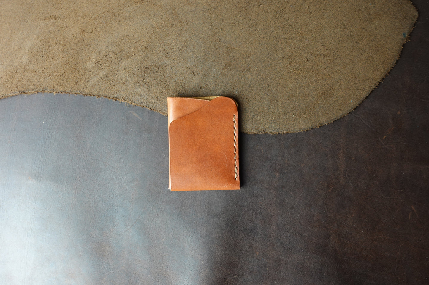 Minimalist Card Wallet (Vertical)